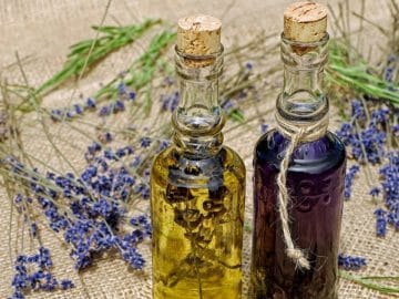 bath-oil-2510783_1280 02072018 bath-oil-2510783_1280