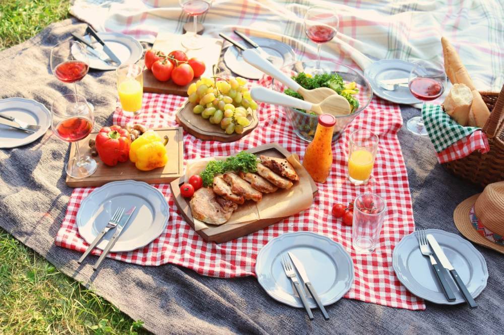 Пикник в итальянском стиле: 7 интересных рецептов