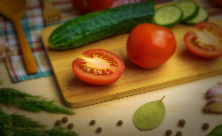 Фитофтороза не будет: 2 сорта томатов, которые не боятся этой напасти