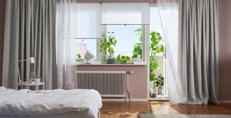 Делаем небольшую квартиру просторнее с помощью штор: цвет, материал и качество
