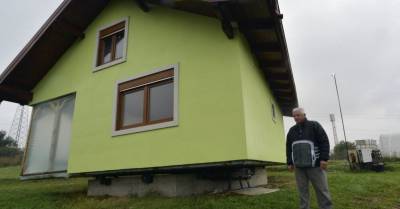 ВИДЕО. Мужчина построил вращающийся дом потому, что его жена не могла определиться с видом из окна (3) - rus.delfi.lv