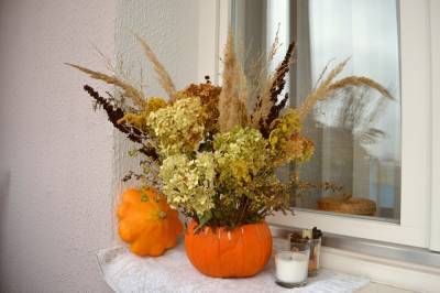Осенний букет в вазе из тыквы – пошаговый мастер-класс с фото - ogorod.ru