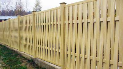 Как ухаживать за деревянным домом или забором? - sotki.ru - Канада