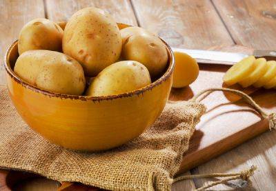 Польза и вред картофеля в сыром, запеченном и вареном виде, фото - vsadu.ru