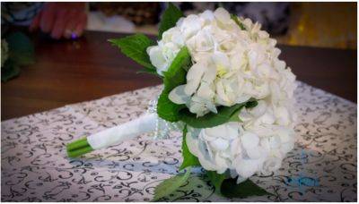 Свадебный букет из гортензии — идеи стильных композиций, фото - orchardo.ru - Япония